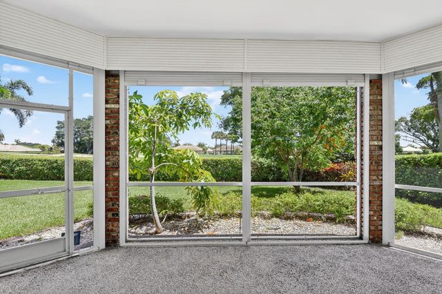 324 Orange Tree Drive 5, Atlantis, FL 33462