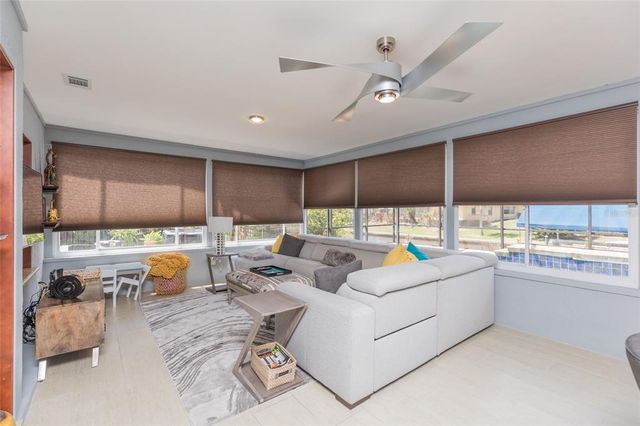 91 COLECHESTER LN, Palm Coast, FL 32137