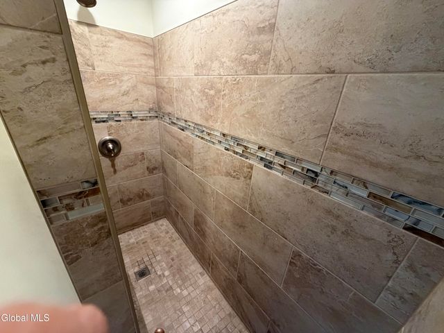 120 Krumkill Road, Albany, NY 12208