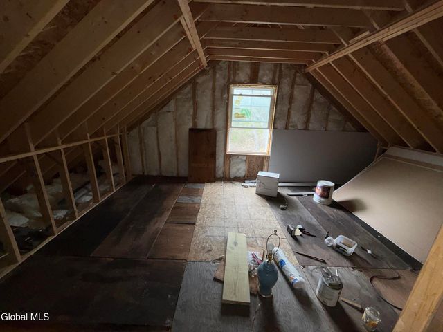 120 Krumkill Road, Albany, NY 12208