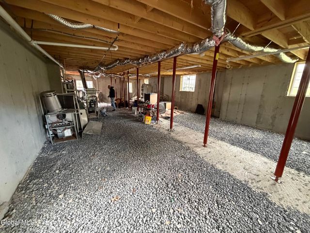 120 Krumkill Road, Albany, NY 12208