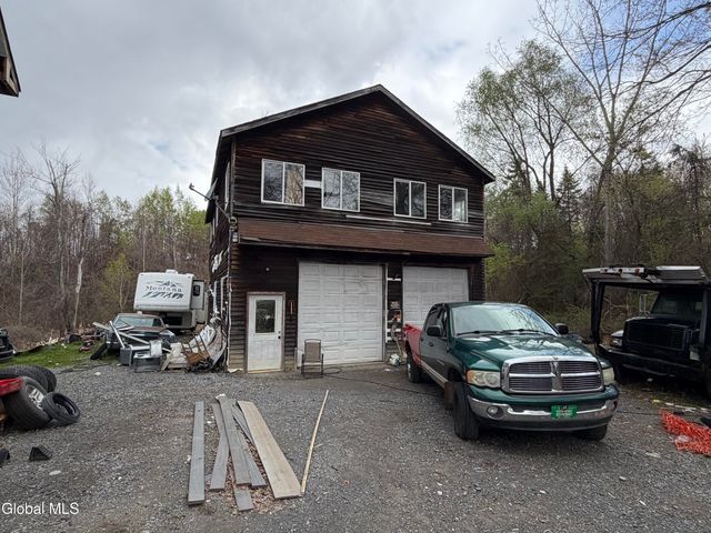 120 Krumkill Road, Albany, NY 12208