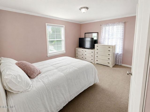 120 Krumkill Road, Albany, NY 12208