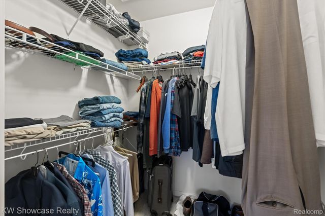 614 Napa Valley Drive 11, Milford Charter Township, MI 48381