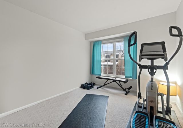 614 Napa Valley Drive 11, Milford Charter Township, MI 48381