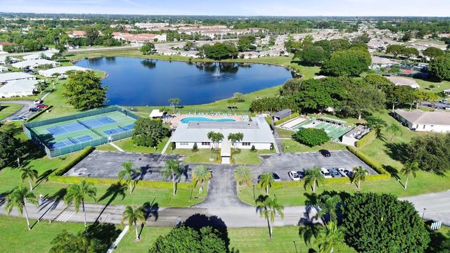 14604 Canalview Drive B, Delray Beach, FL 33484