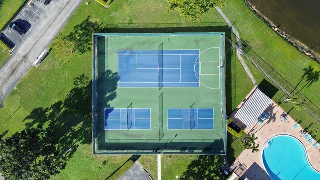 14604 Canalview Drive B, Delray Beach, FL 33484