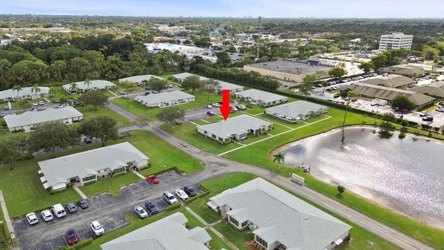 14604 Canalview Drive B, Delray Beach, FL 33484