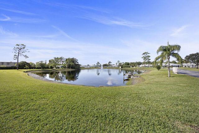 14604 Canalview Drive B, Delray Beach, FL 33484