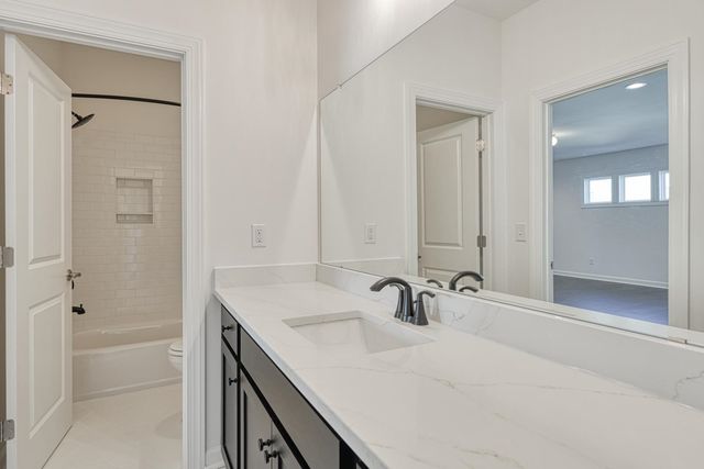 763 Enoree River Place, Greer, SC 29651