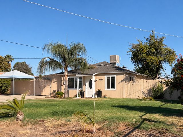 4453 E Home Avenue, Fresno, CA 93703