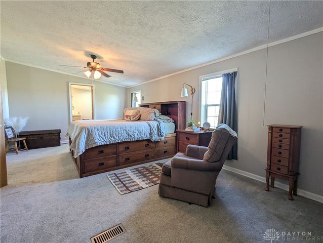 7776 Clifton Road, South Charleston, OH 45368