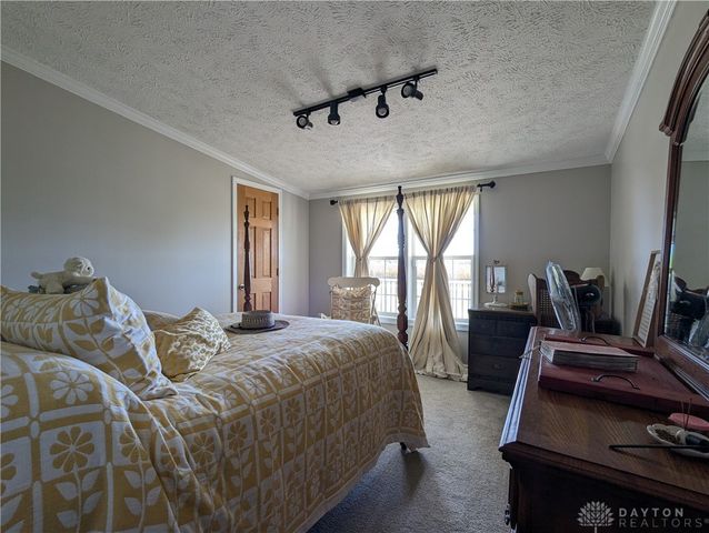 7776 Clifton Road, South Charleston, OH 45368