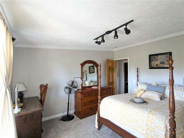 7776 Clifton Road, South Charleston, OH 45368