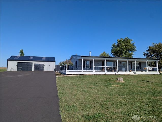 7776 Clifton Road, South Charleston, OH 45368