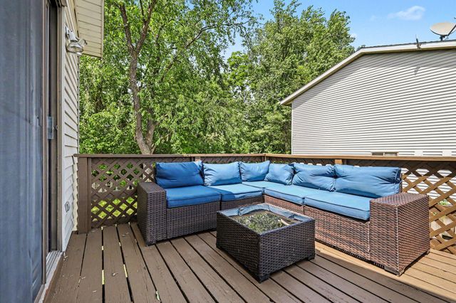 423 Pine Place Street Se, City Of Kentwood, MI 49548