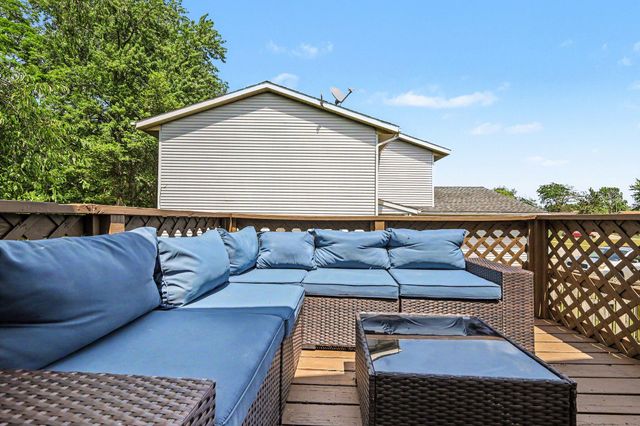 423 Pine Place Street Se, City Of Kentwood, MI 49548