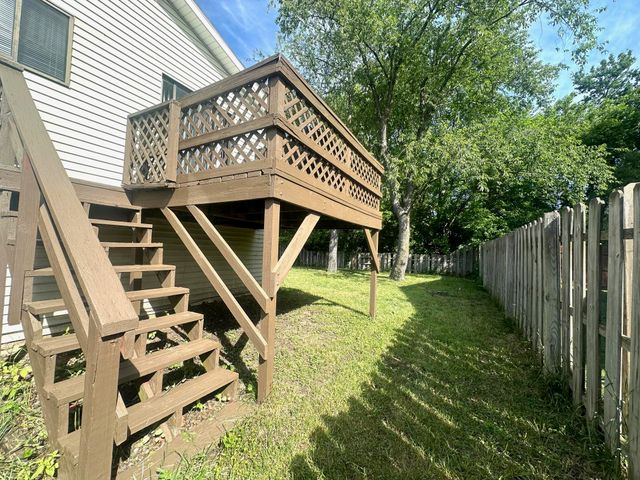 423 Pine Place Street Se, City Of Kentwood, MI 49548