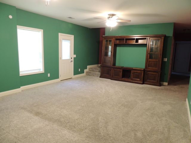 109 Hackberry Court, Frankfort, KY 40601
