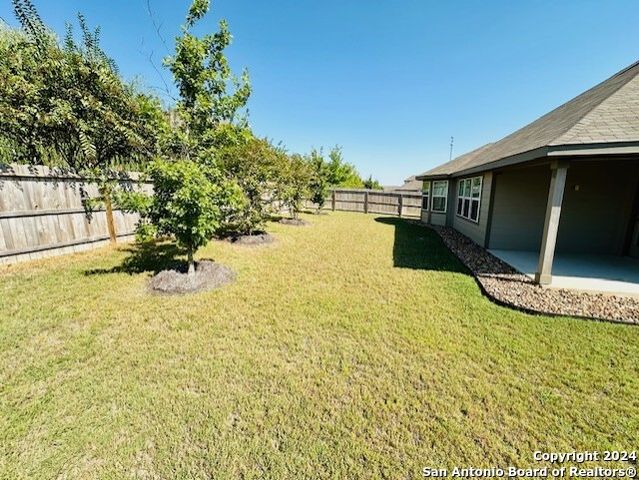 7639 COTTONWOOD RDG, Boerne, TX 78015