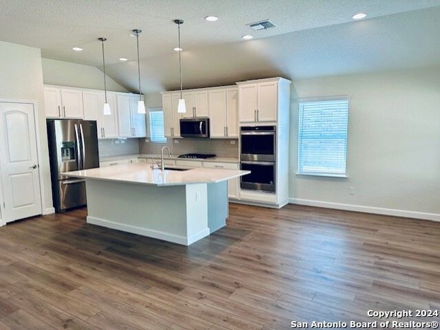 7639 COTTONWOOD RDG, Boerne, TX 78015