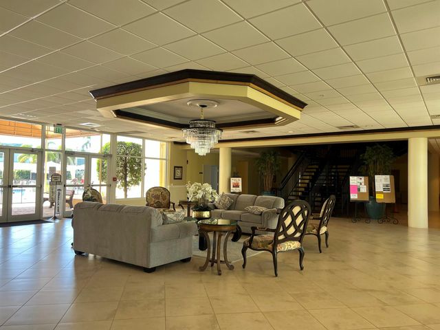 230 NE 26th Avenue 2070, Boynton Beach, FL 33435