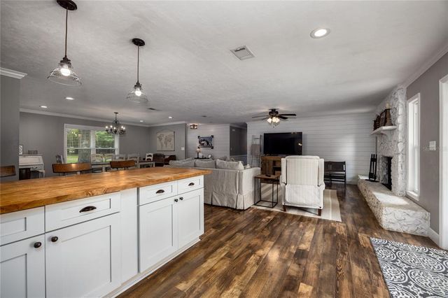 6207 NW COUNTY ROAD 235, Alachua, FL 32615