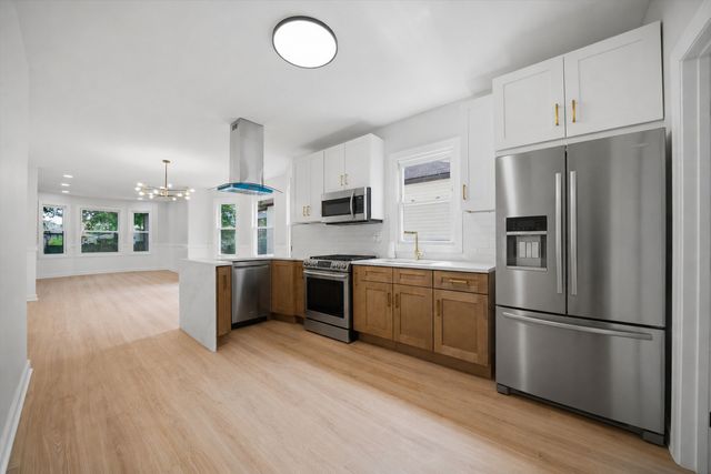 12220 S Normal Avenue, Chicago, IL 60628