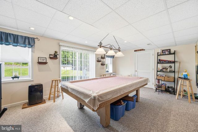 101 WHITE DOE DR, Lincoln University, PA 19352