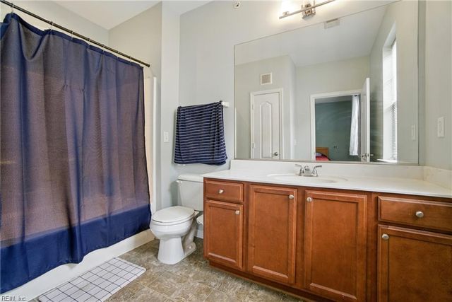 924 Southmoor Dr Unit 204, Virginia Beach, VA 23455