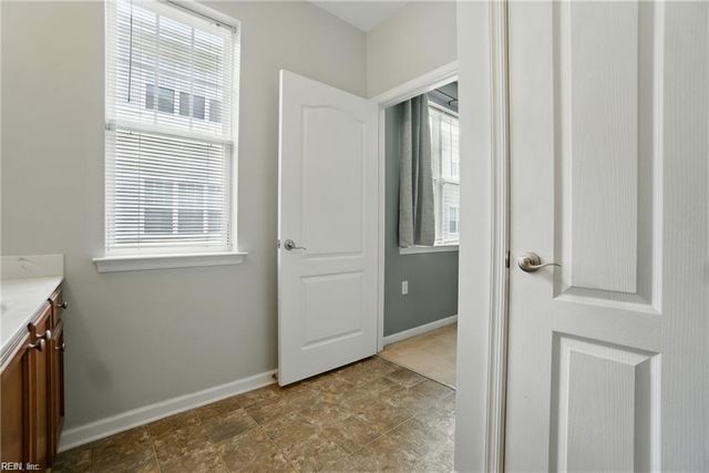 924 Southmoor Dr Unit 204, Virginia Beach, VA 23455