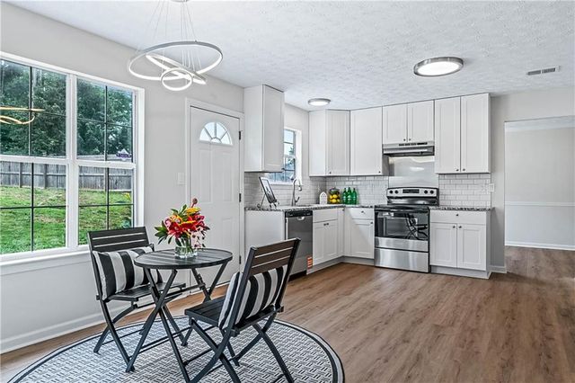 5473 Mayfair Crossing Drive, Lithonia, GA 30038