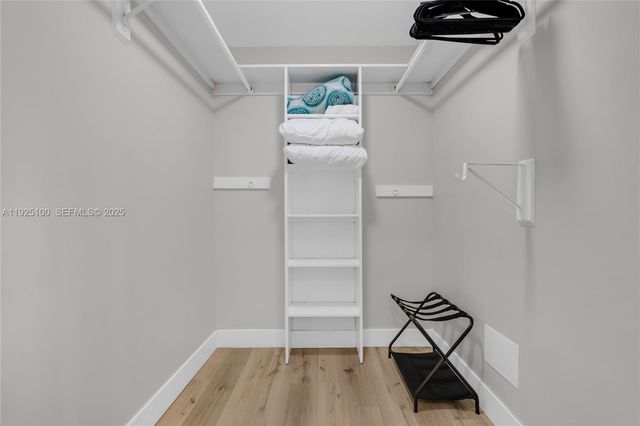 1204 NE 7th St, Pompano Beach, FL 33060