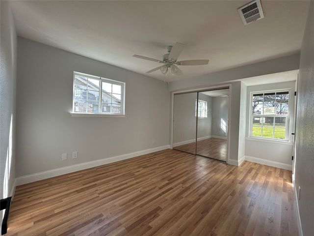 709 Fouts Drive, Irving, TX 75061