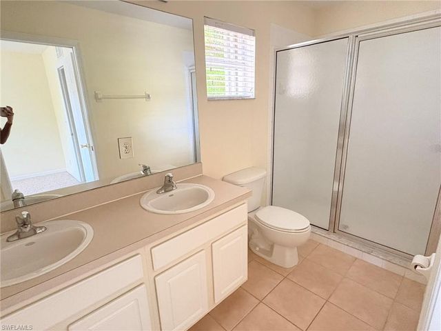 8162 Pacific Beach DR, Fort Myers, FL 33966