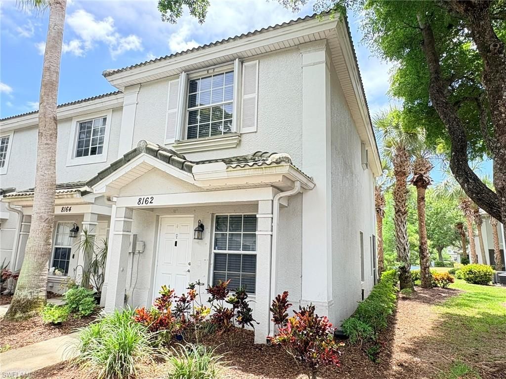 8162 Pacific Beach DR, Fort Myers, FL 33966