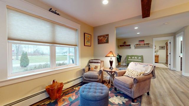 9 Cedar Street, South Hero, VT 05486