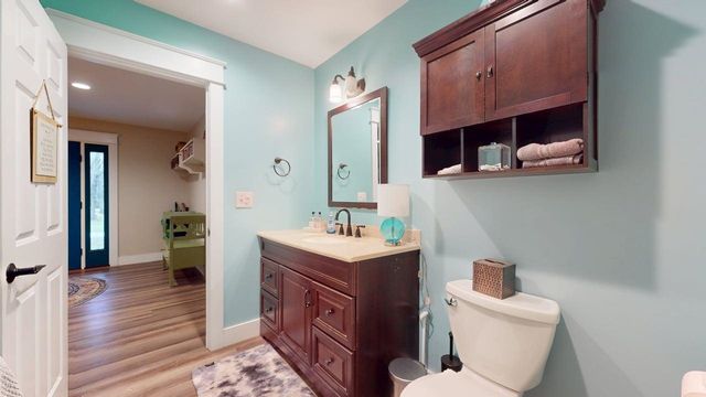 9 Cedar Street, South Hero, VT 05486