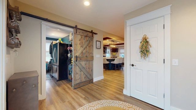 9 Cedar Street, South Hero, VT 05486