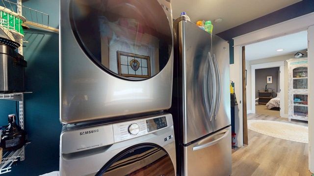 9 Cedar Street, South Hero, VT 05486