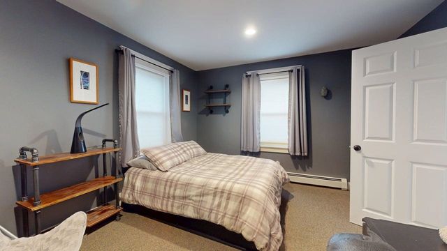 9 Cedar Street, South Hero, VT 05486