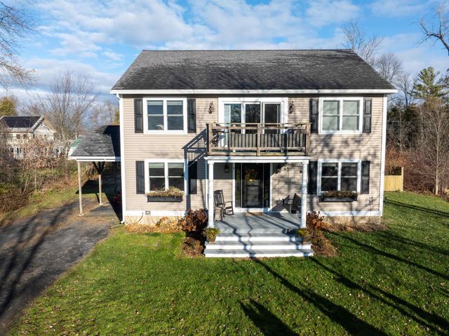 9 Cedar Street, South Hero, VT 05486