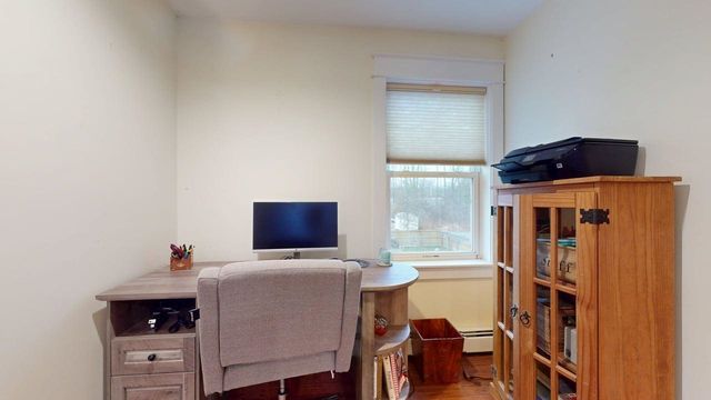 9 Cedar Street, South Hero, VT 05486