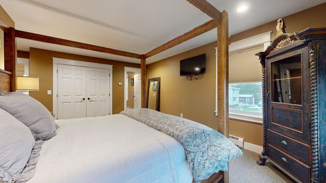 9 Cedar Street, South Hero, VT 05486