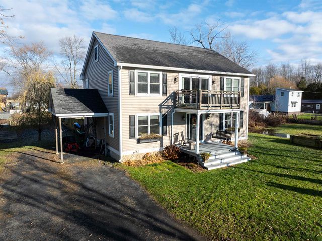 9 Cedar Street, South Hero, VT 05486