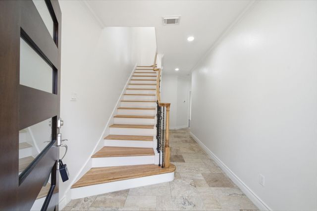 11110 Sherwood Forest Glen Drive, Houston, TX 77043