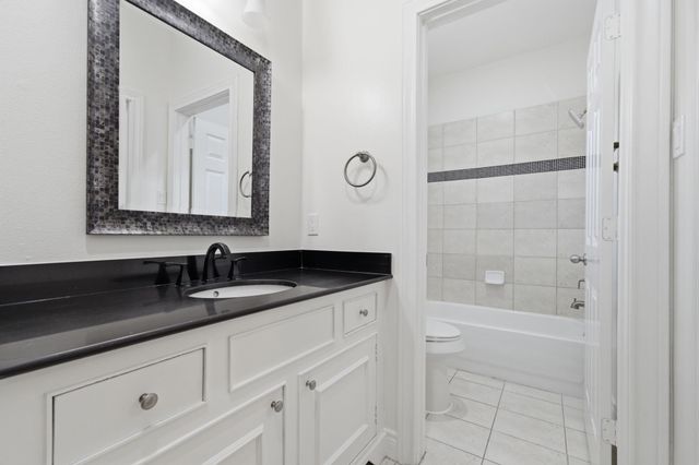 11110 Sherwood Forest Glen Drive, Houston, TX 77043