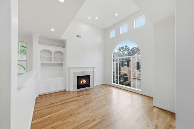 11110 Sherwood Forest Glen Drive, Houston, TX 77043