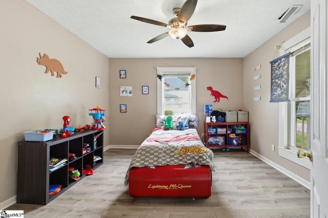 4 Front Street, Spartanburg, SC 29301