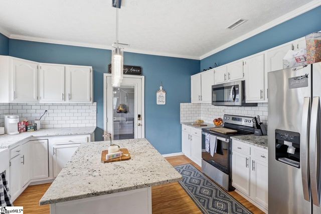 4 Front Street, Spartanburg, SC 29301